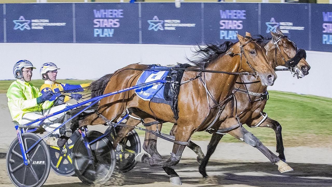“He just went whoosh”: Kingman claims Victoria Cup crown