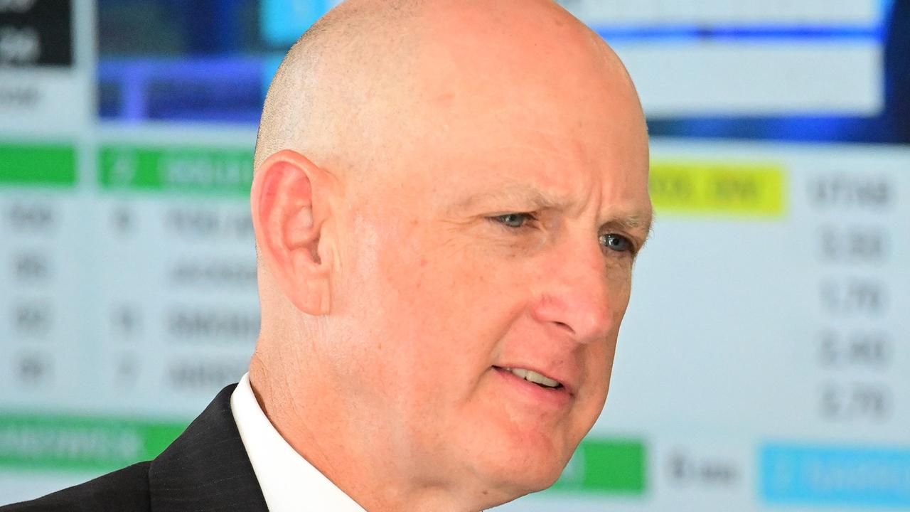 'Massive loss to the industry': Reaction to Kelly's resignation