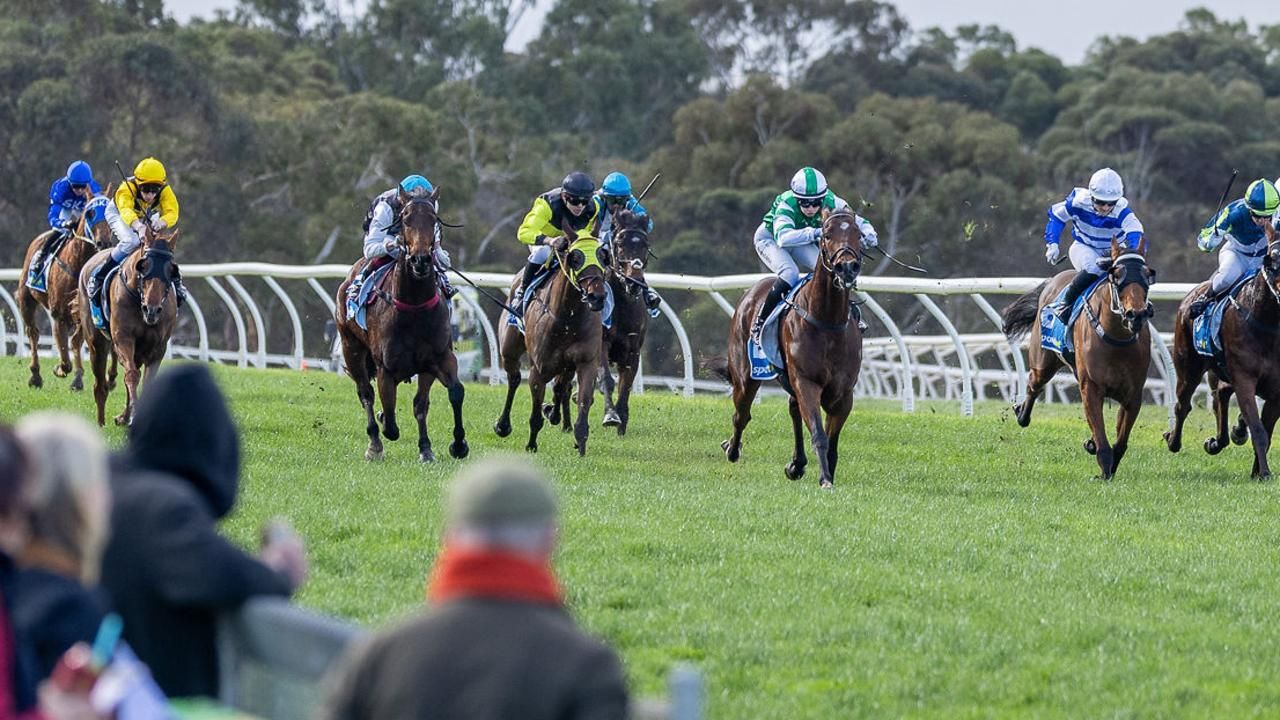 Strathalbyn meeting transferred to Sunday following heavy rainfall